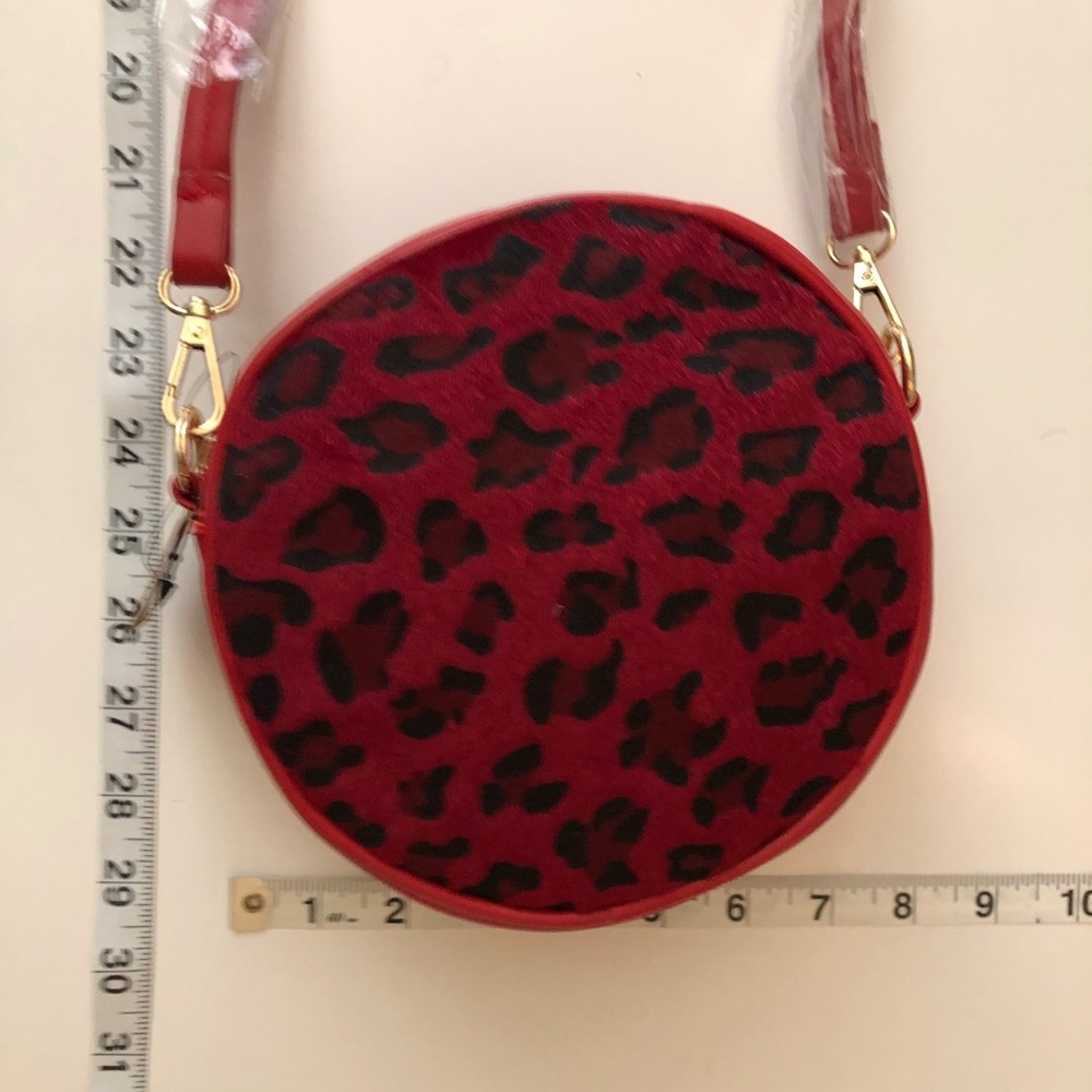 Round Red Handbag - Picture 4 of 8